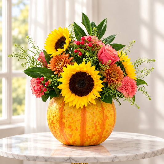 1. Autumn table flowers with sunflowers and roses for Thanksgiving delivery in Toronto