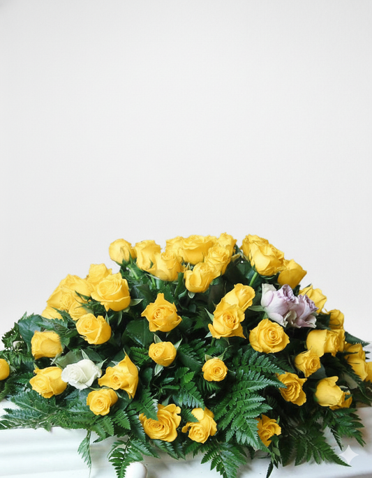 Red rose Blush Reminiscence arrangement for meaningful moments in Toronto GTA