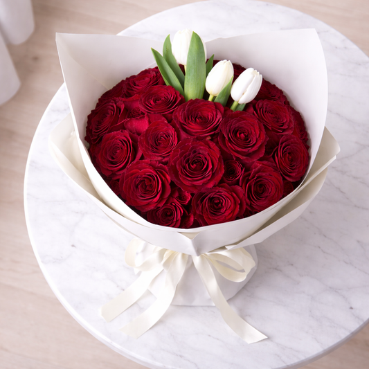 luxury red rose bouquet delivery Toronto premium roses arrangement